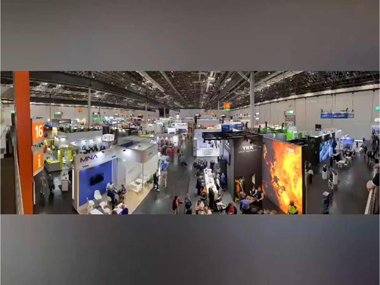 Manufacturer of OEM & ODM Hi-Vis Shell Jacket 2175002