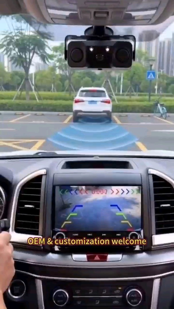 Caméra avant de voiture HD 1080P avec grand angle, connectivité sans fil, aide au stationnement, vision nocturne (certifié ROHS et IATF 16949)