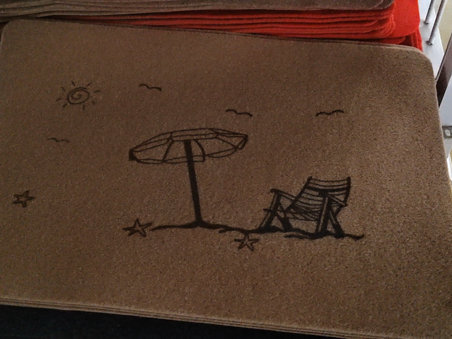 Estera de puerta impresa pantalla impresa aduana del piso lavable hecha a máquina de la estera de puerta del OEM para el uso en el hogar