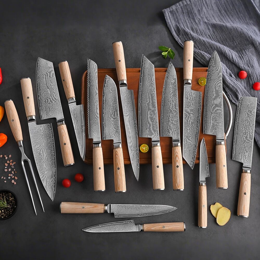 Conjunto de Facas de Cozinha em Aço Damasco de 67 Camadas com Núcleo 10Cr15CoMoV, Faca de Chef Japonesa e Faca de Legumes com Cabo de Abalone e Resina