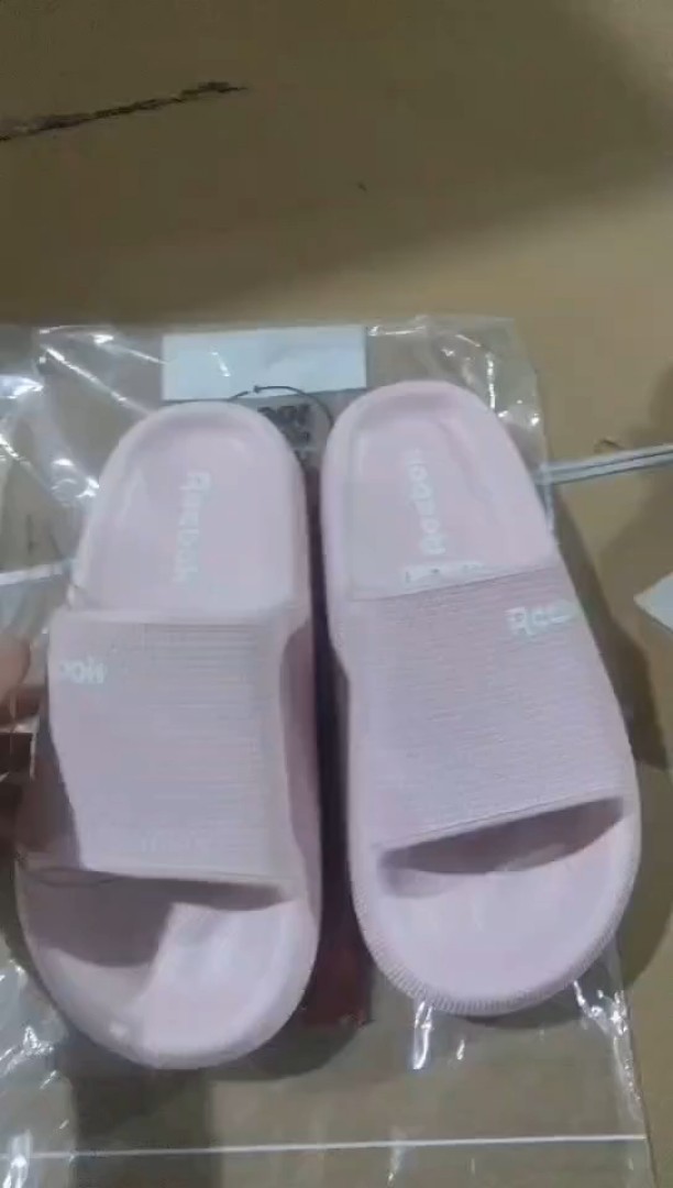 Anti-slip Slippers summer slipper roll top bath outdoor and indoor,with super soft and non-noise eco friendly materials,OEM/ODM