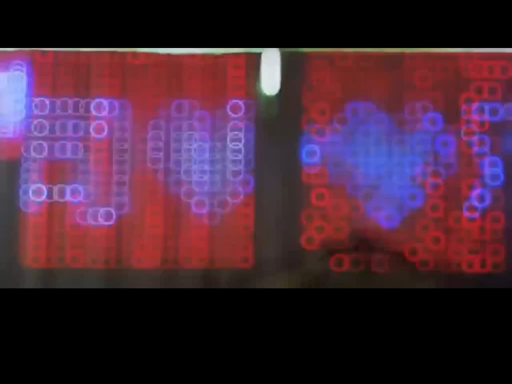 2*3 m festliche RGB LED-Lichtervorhänge mit Fernbedienung, 16 dynamische Farbmodi, USB-betrieben für Weihnachtsdekor im Großhandel