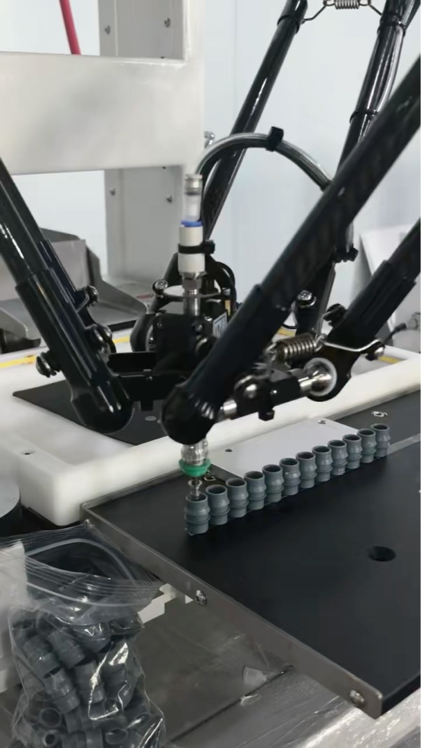 Machines d'alimentation flexibles de pièces automatiques avec robots araignées: automatisation de précision à grande vitesse