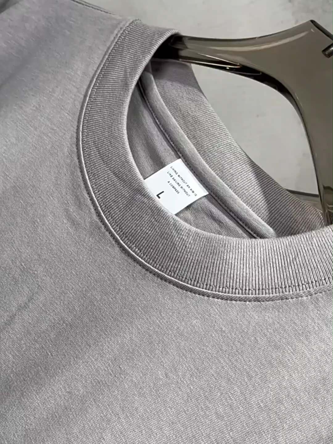 Venta al por mayor de camisetas de hombre de talla grande, 100% algodón, 190 g/m², con logo bordado, lisas y personalizables