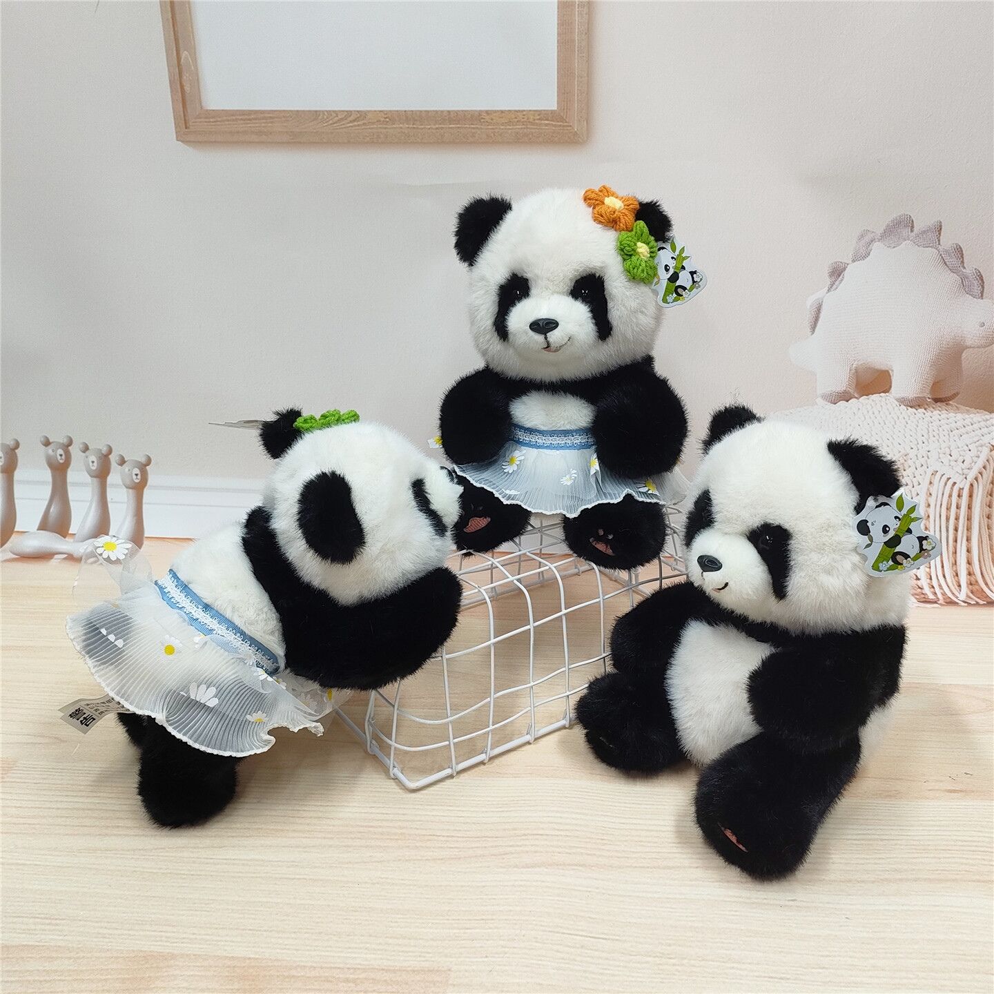 Realistic panda plush toys soft cute panda plush toy parent-child gift