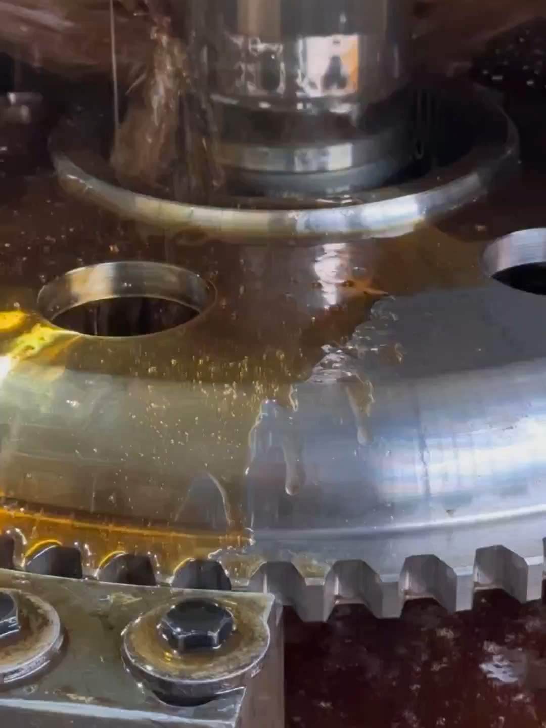 Helical Gear Cutting Machine Tool, CNC Gear Shaping Machine