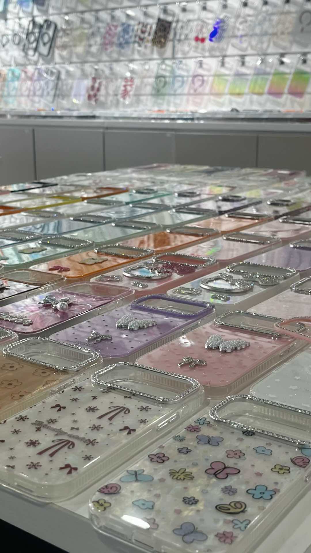 Stoßfeste Schutzhülle aus Harz mit Diamant-Schleife für iPhone 17 15 14 13 Pro Max - Transparente TPU-Handyhülle