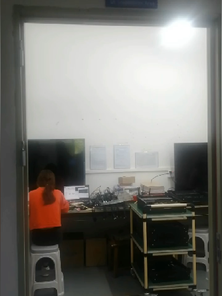 Adaptateur d'affichage à coque en aluminium .display vers 2 EN 1 avec double HDMI ou double DisplayPort ou HDMI + DisplayPort.