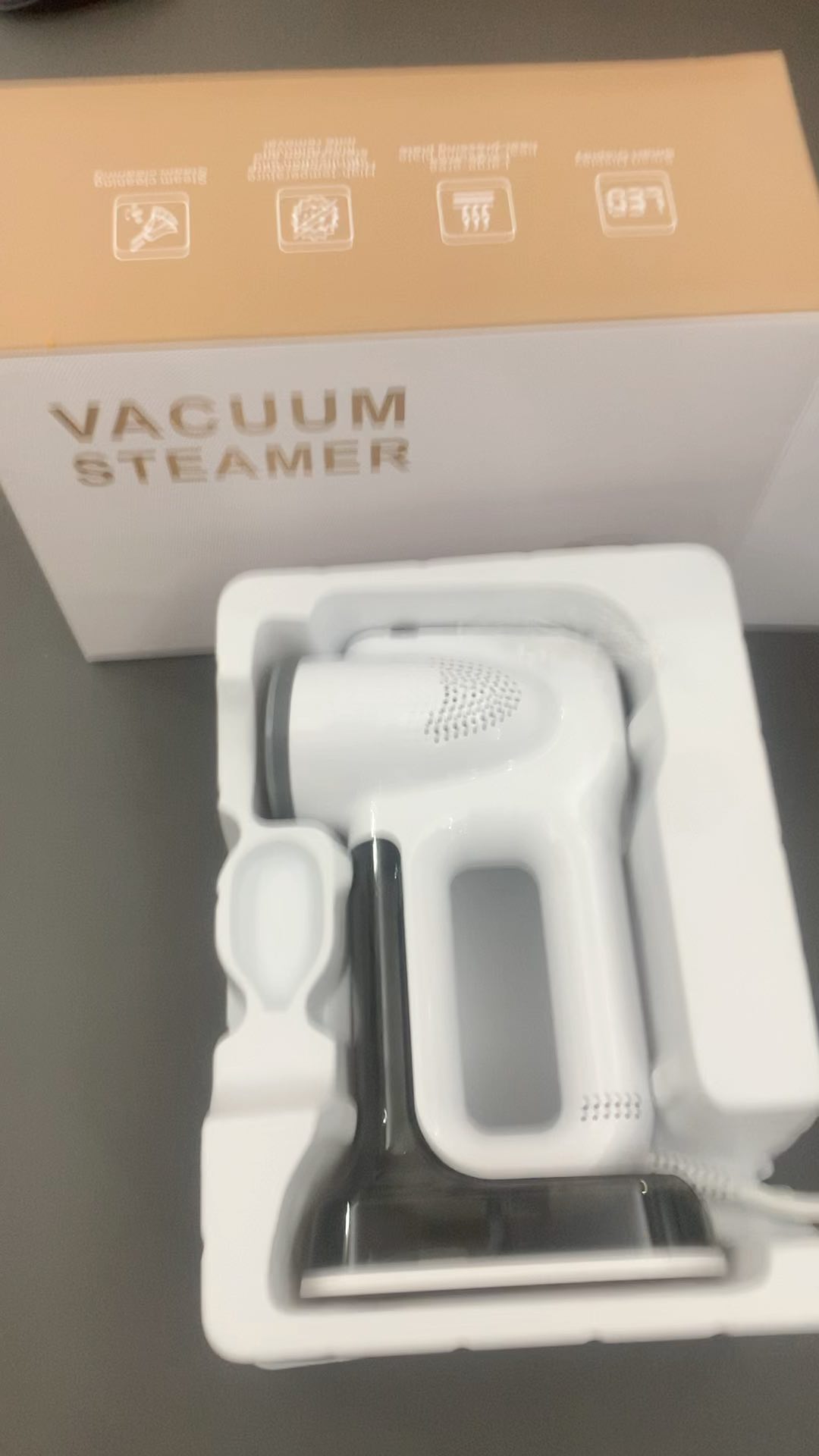 Vacuum Steamer for Clothes, 3000Pa Suction Handheld Clothes Steamer, Remove Dust, Portable Steamer for Home and Travel