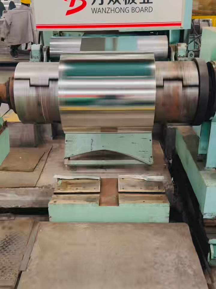 Shiny Galvanized Steel Coils-1