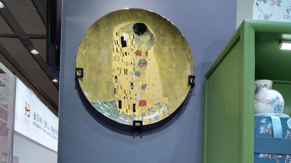 Elegantes Speiseteller-Set aus Keramik mit blau-gelben Streifen und Goldrand, 7,5 und 10,5 Zoll