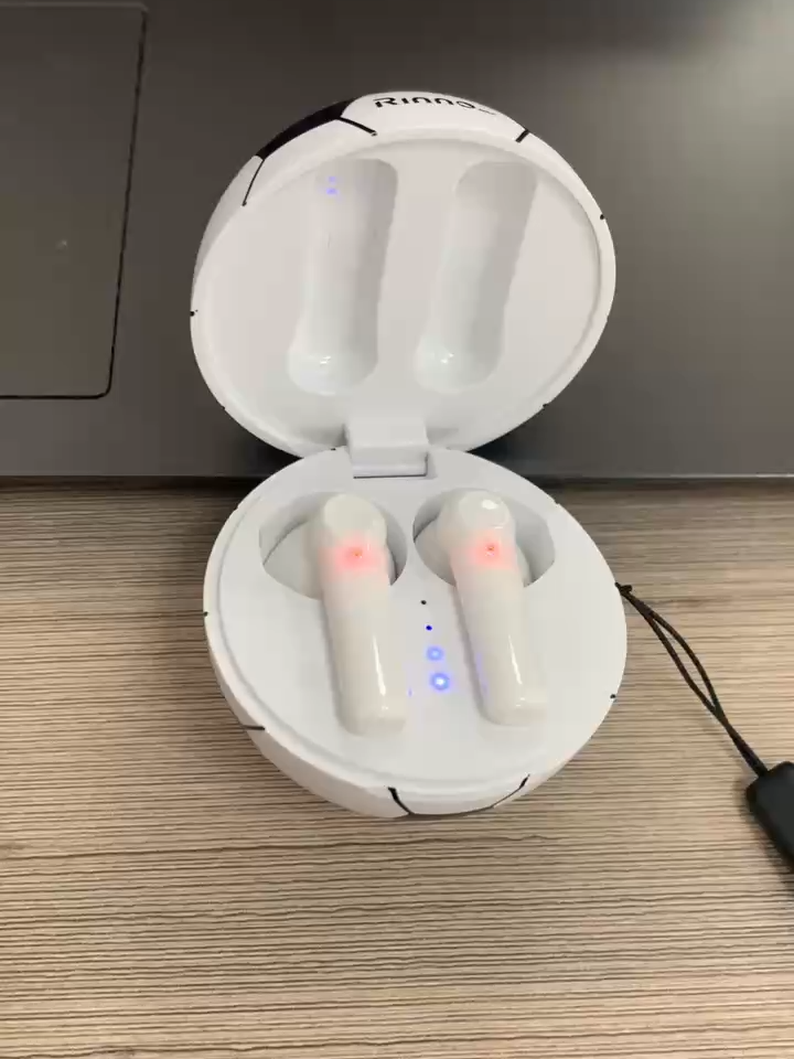 Fußball-True-Wireless-Stereo-Ohrhörer mit Mikrofon, leichtes Design für Sportbegeisterte, Bluetooth 5.4