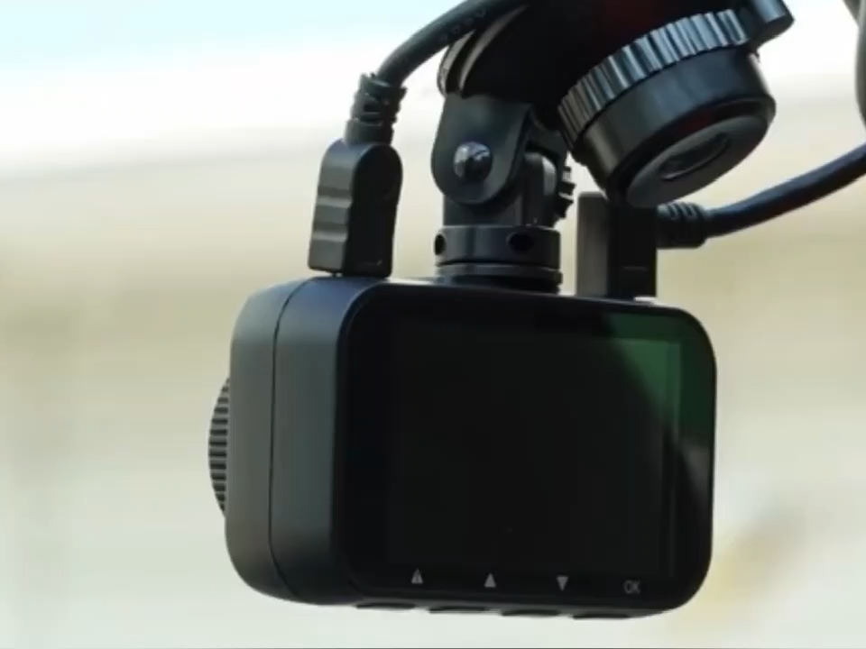 Modelos explosivos de 2025 se venden bien Cámara WIFI de 2.7 pulgadas de un solo canal FHD Dash Cam Cámara de coche con sensor famoso Cámaras de tablero