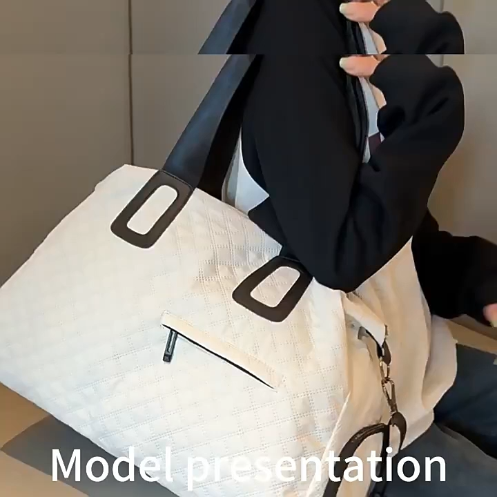 Saco de lona impermeável por atacado, bolsa de viagem de mão para fim de semana com bolso úmido