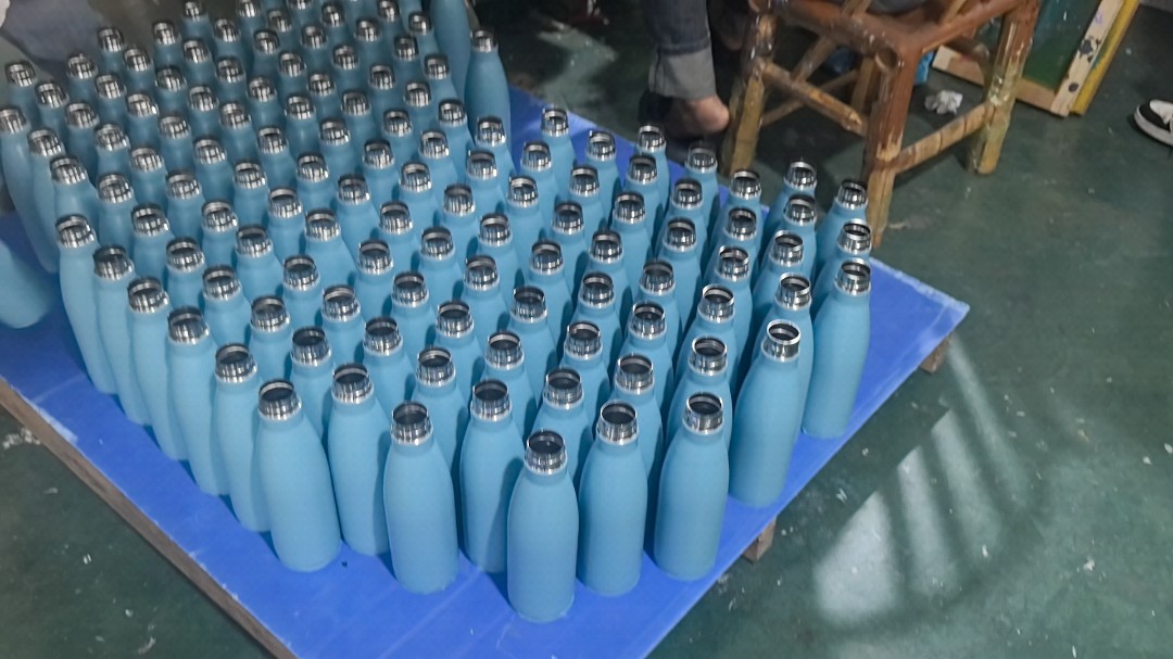 Botol Air Stainless Steel Insulasi Vakum Dinding Ganda 500ml