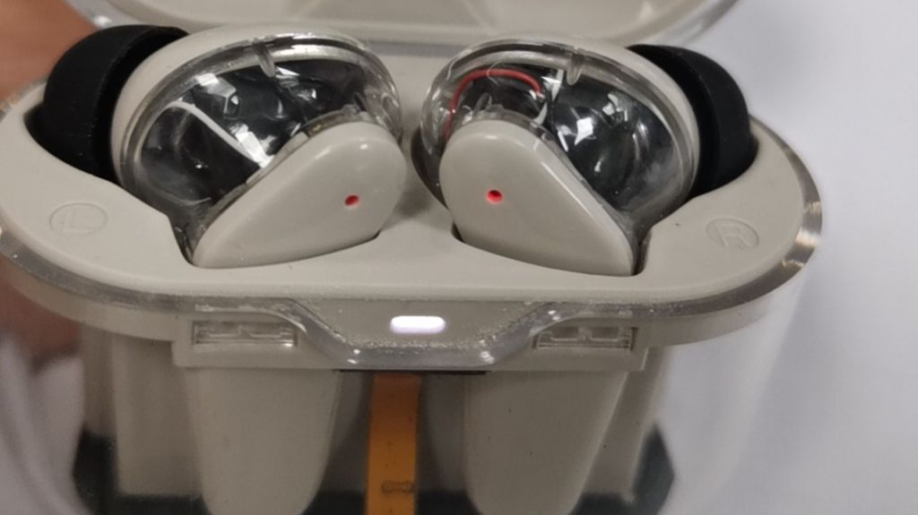 سماعات أذن TWS ANC بخاصية إلغاء الضوضاء النشط، بلوتوث 5.3، مع علبة شحن لاسلكية - الأكثر مبيعًا