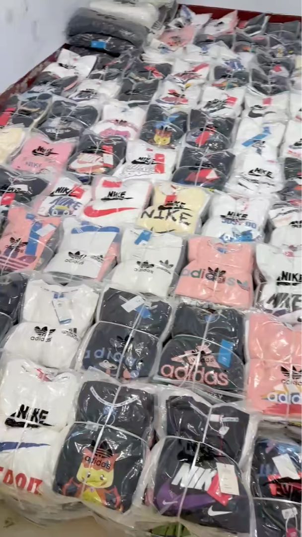 Kaos Pria OEM 70% Poliester 30% Katun Kaos Leher Bulat Polos Bambu Pria