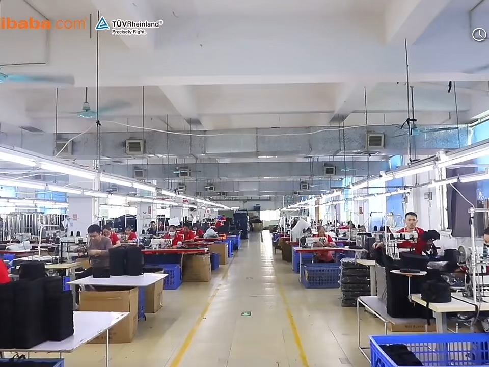 Caso de encargo del zumbador de EVA con la superficie del cuero de la PU y el parte movible de la espuma de la precisión