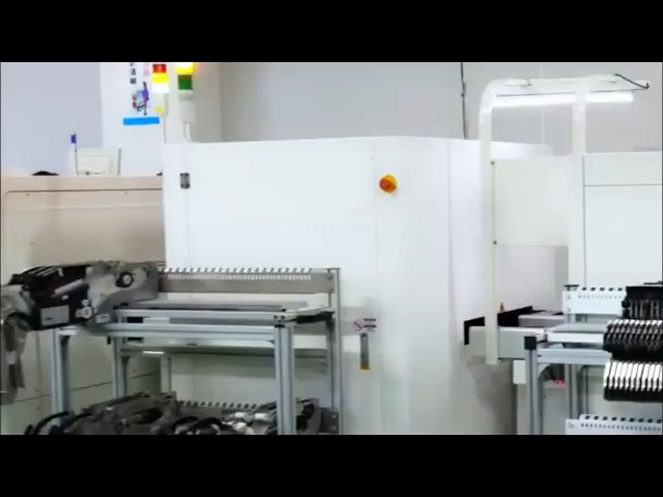 CarPlay-Lösung für Mercedes-Benz Headunit Kabelloses CarPlay Plug and Play