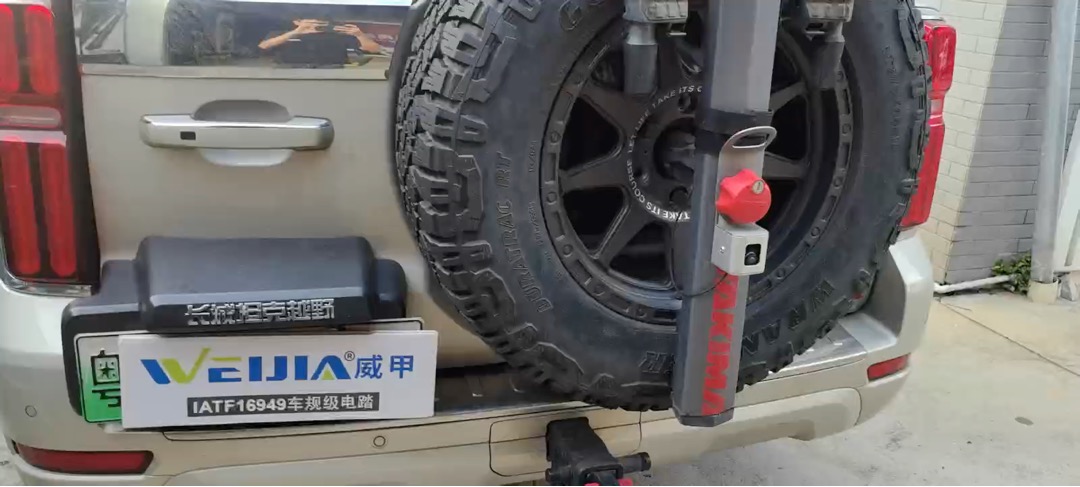 WEIJIA Fabricante Estribos Laterales Eléctricos Automáticos para WEY Tank 400 (Versión Gasolina) 2025, Estribo Eléctrico Lateral OEM/ODM