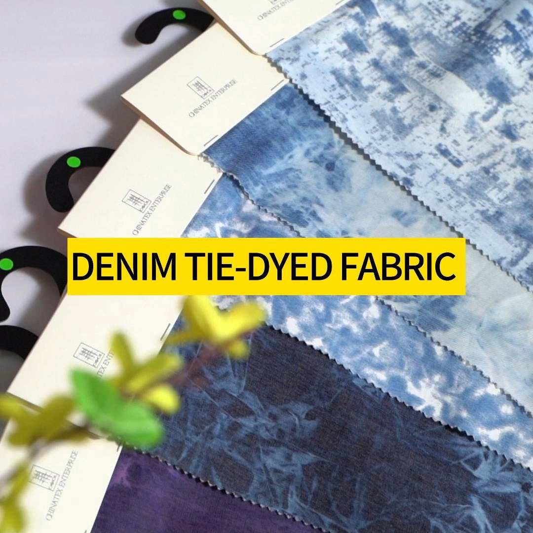 Tissu denim teint fil à fil tendance et populaire, teinture par nouage pour veste ou jupe