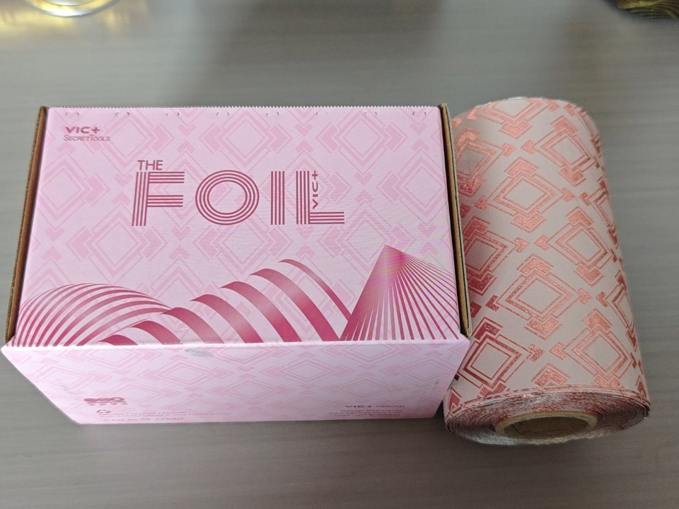 Direkt vom Hersteller: 127mmx50/100m Haarfolienrollen, vorgeschnitten, weich geprägt für Strähnchen