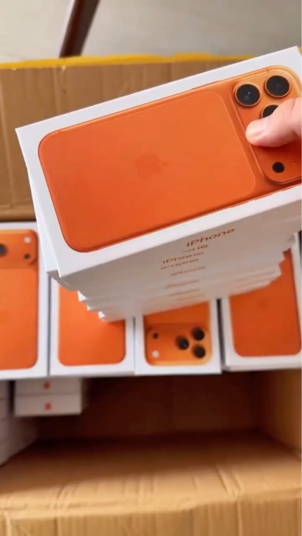 Telefone 17 Pro Max 1TB Titânio - Laranja Celeste - A19 Pro - 120Hz - Periscópio 5X - 100% Bateria
