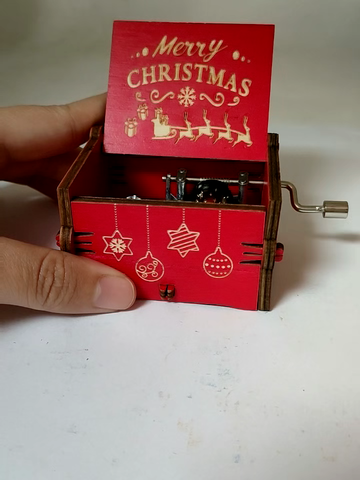 Handgekurbelte Spieluhr aus Holz mit eingraviertem Logo in guter Qualität zum Fabrikpreis