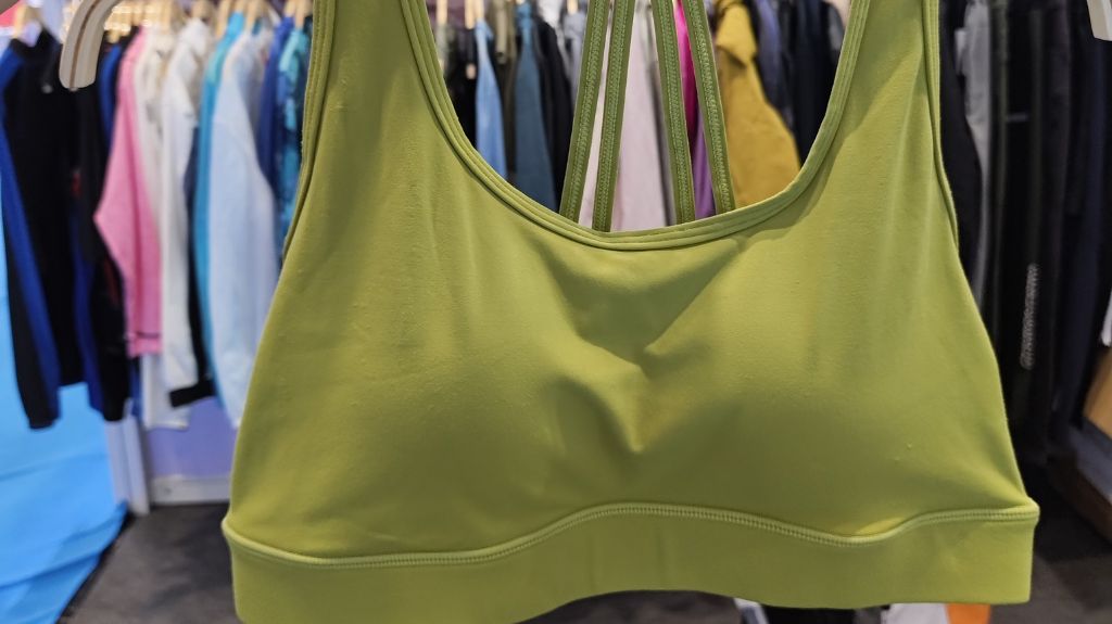 Neuer Trend Nahtloses Sport Yoga Tank Top für Damen, geeignet für Outdoor-Aktivitäten