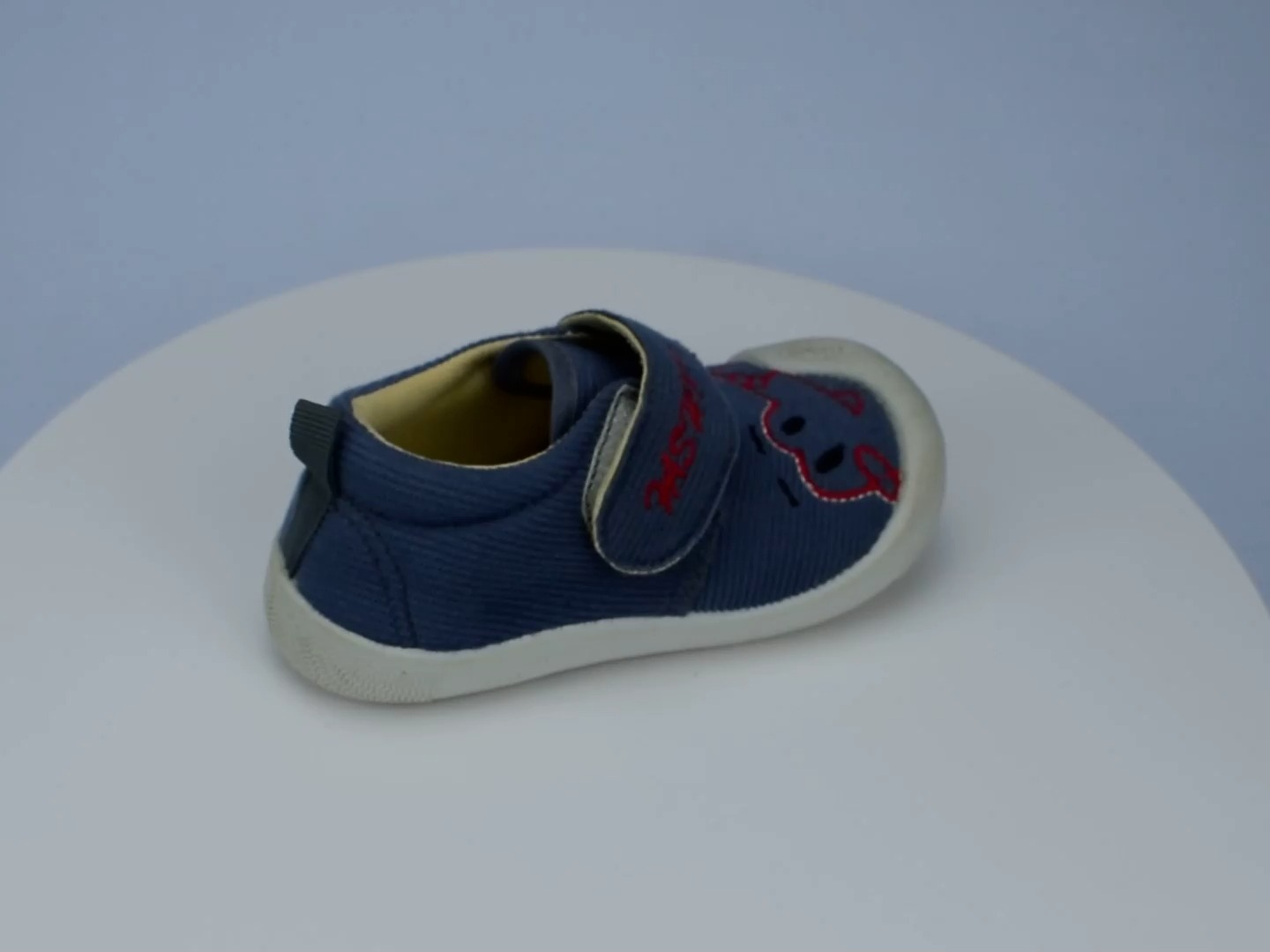 Kids Shoes for Girls and Boys,Non Slip Memory Foam Girls Shoes,Lightweight Lace Up Boys Fashion Sneakers Trendy