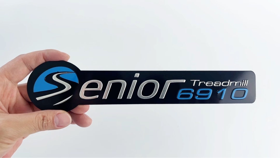 Étiquette Métallique Personnalisée, Plaque de Nom en Aluminium avec Logo et Revêtement Graphique