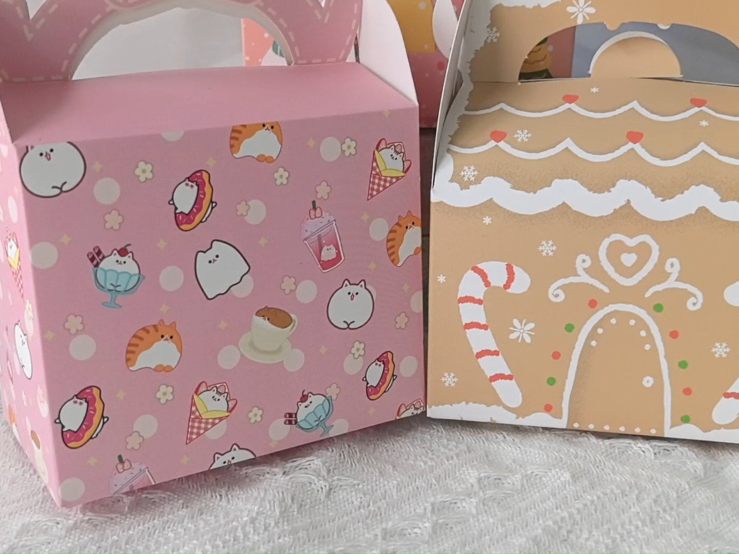 Kotak Kertas Kemasan Kado Tema Desain Baru dengan Pegangan untuk Permen dan Kue Kering, Perlengkapan Pesta