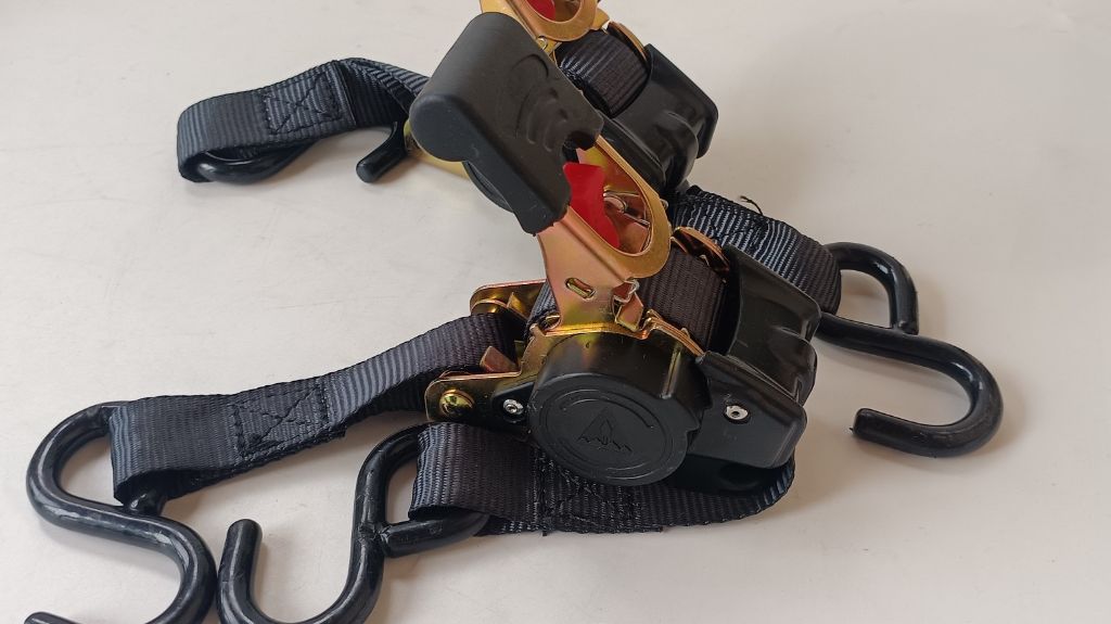 ULK 25mm lockable tie down strap retractable tie down straps with hooks
