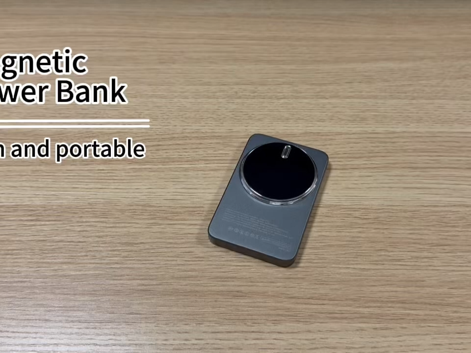 KC 20W 10000mAh 5000mAh Powerbank mit kabelloser Ladefunktion und Digitalanzeige, magnetisches Aluminium-Ladegerät für iPhone 17 16