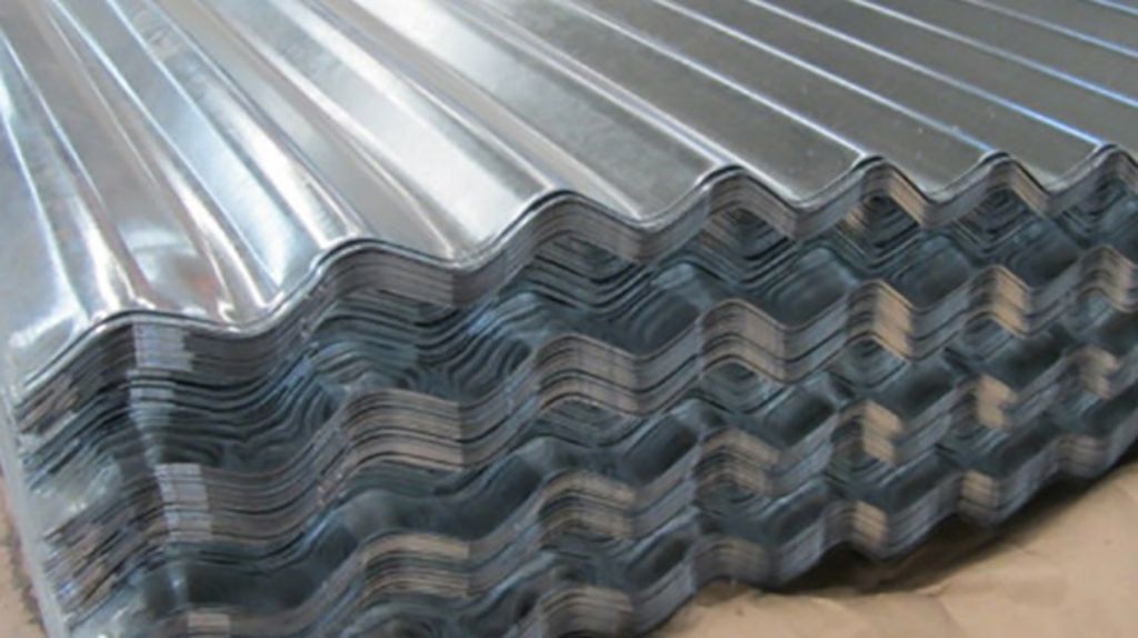 Tôle de toiture trapézoïdale galvanisée à chaud en gros, tôle de couverture ondulée en acier au carbone galvanisé GI avec service de coupe et de pliage