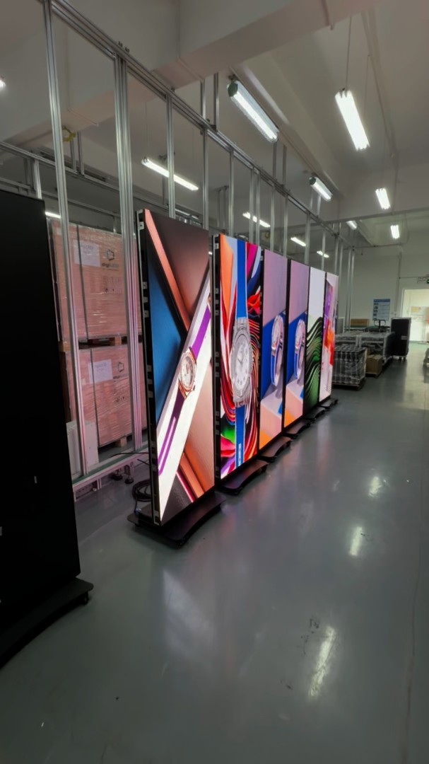 Ultra Slim Double Sided LED Advertising Machine Indoor Digital Poster Screen For Shopping Mall Retail Store Window Display