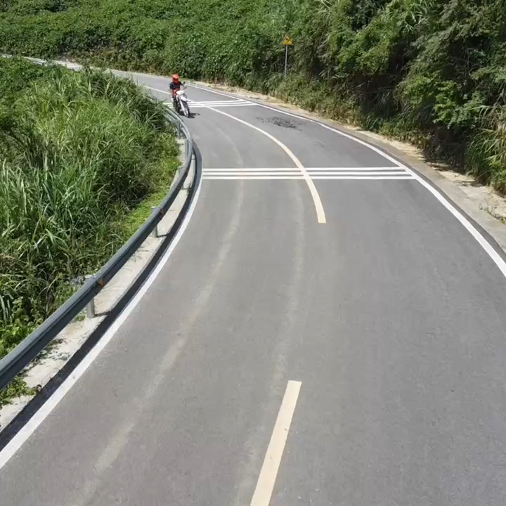 2025er 250CC 4-Takt Dirt Bike für Erwachsene mit hochfestem Stahlrahmen und Elektrostarter - B2B Angebot