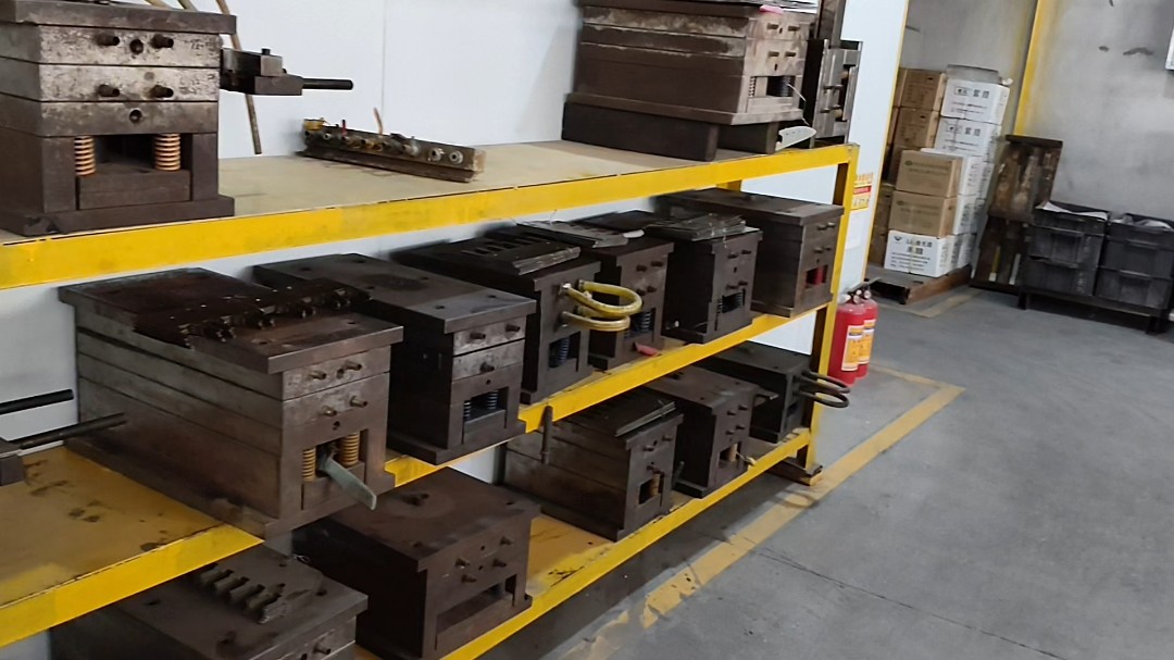 Couteau de chef en acier inoxydable de haute qualité en gros pour la cuisine