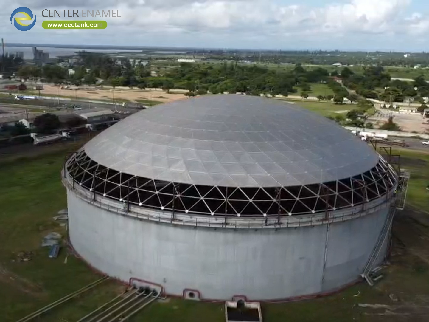 Aluminum Geodesic Dome Roof for Seawater Desalination Tanks: Built to withstand harsh, salty environments