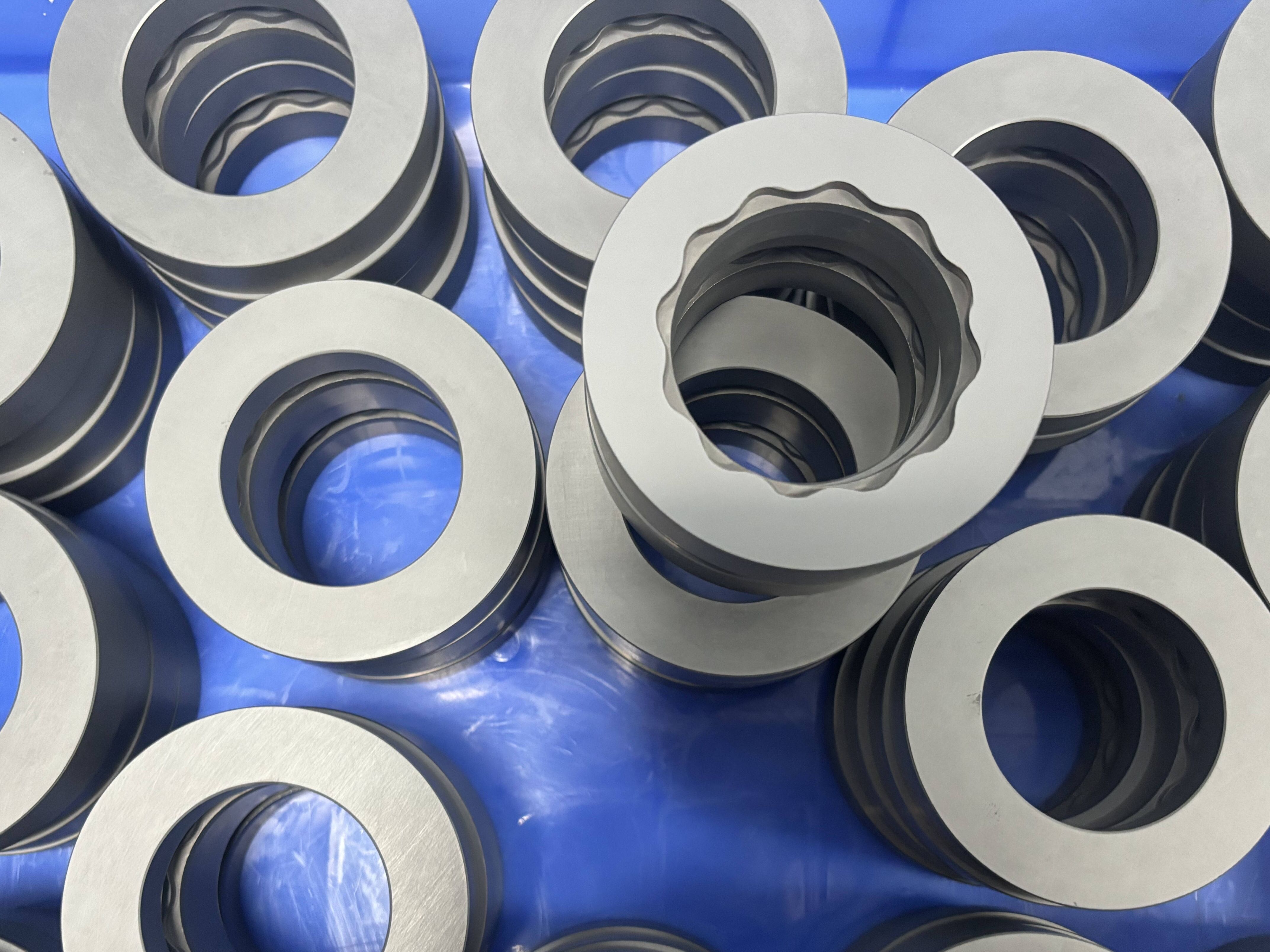 Best Selling Customized Silicon Carbide O-Ring Rotary Seal Ring for Cylinder Seal 98% Silicon Carbide Content China Factory