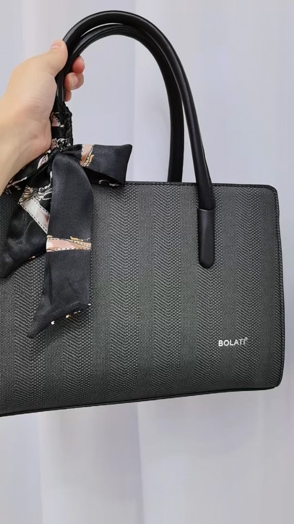 Women's handbags, PU bags, fashionable bags, versatile casual style handbag, slanted crossbody PU bag, unique women's bag