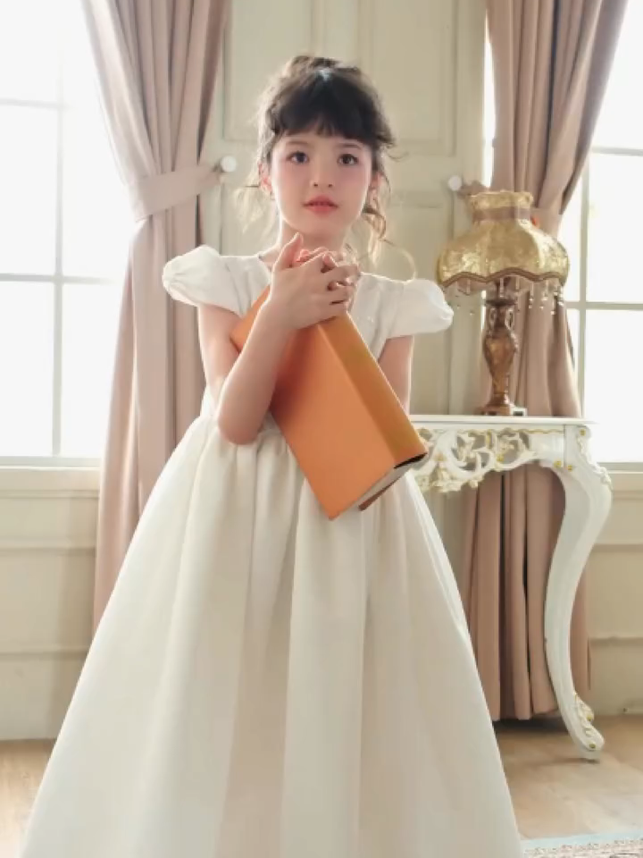 Vestidos de Menina Florista/Vestidos de Festa de Princesa Leves com Bordados à Mão Fabricados no Vietname - Vestido Rosemary