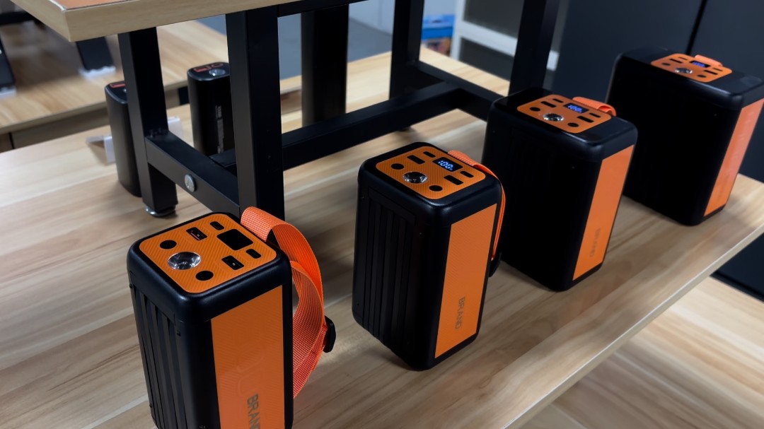OEM Logo PD22.5W 50000mAh Tragbares Powerbank mit Hoher Kapazität, Dual-LED-Leuchten und Schnellladung