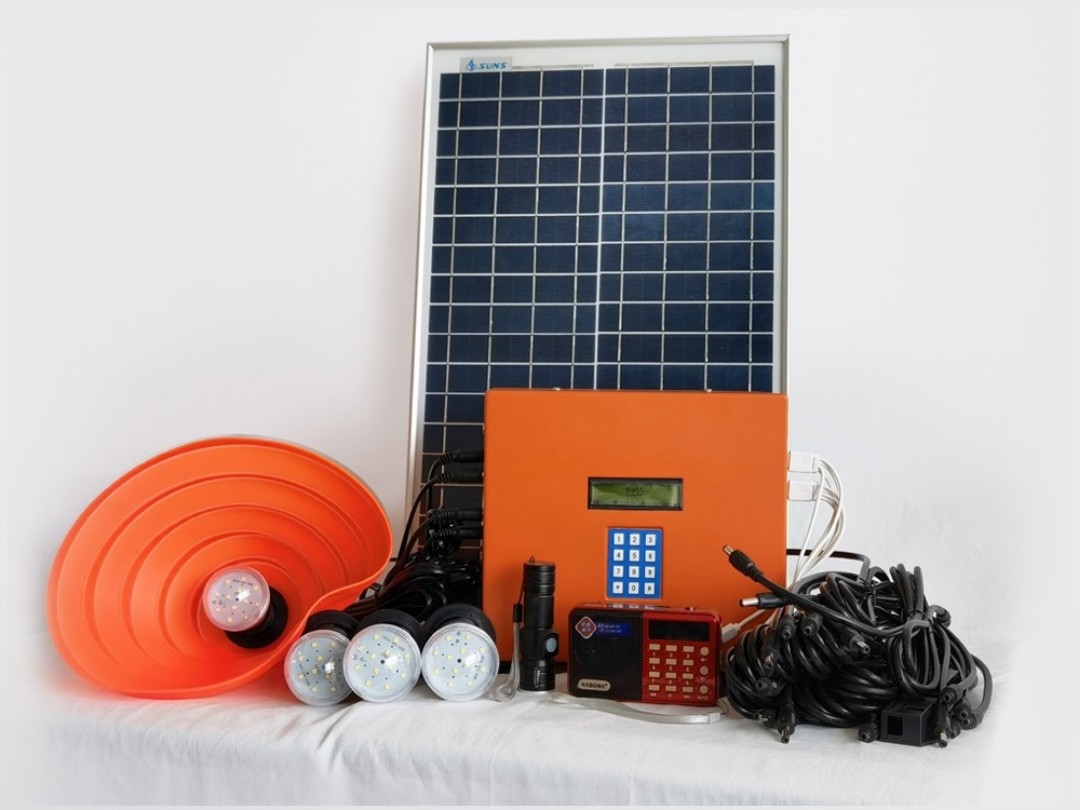 Practical Sun Energy Supply the Bestseller Pay As You Go system Solar Home Lighting Kits 80W 60W for islands and remote areas