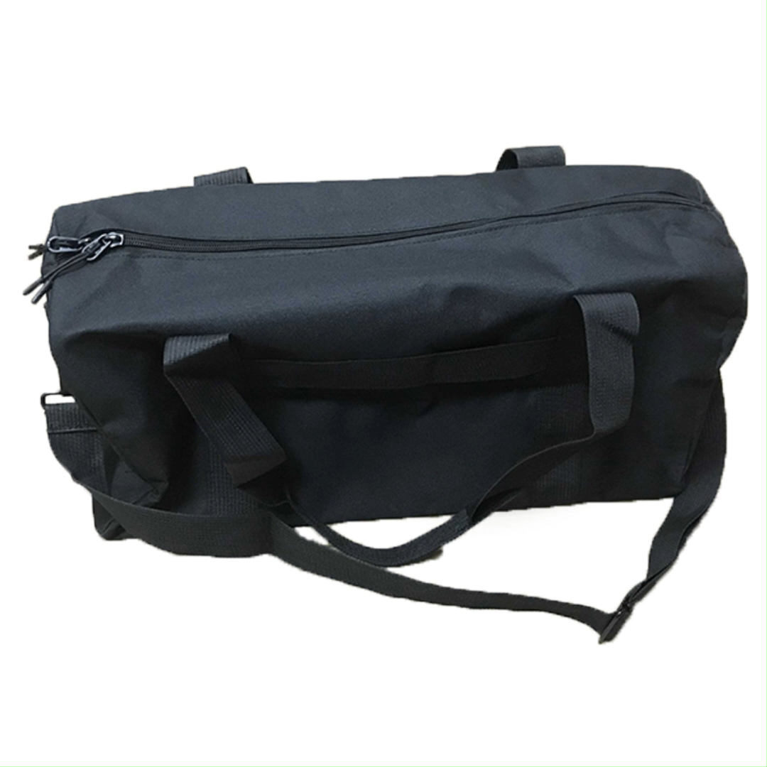 Sac de sport 100% polyester de sortie d'usine, avec doublure noire, avec poignée de transport et longue bandoulière. avec petite impression sur fr