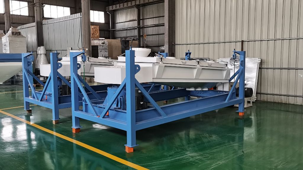 Vibration Rotary Sieve Screener Machinery for Buffalo Feed Processing