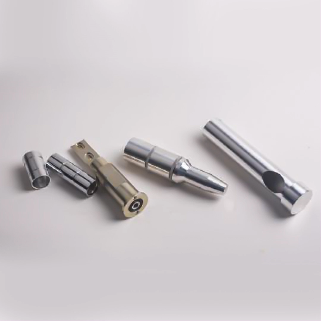 Oem Personnalisé Fabrication De Tôle Service De Découpe Laser Pliage Soudage Formant Des Pièces En Acier Inoxydable En Aluminium Pièces De Fer