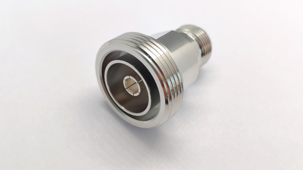 BNC/SMA-JJ Adapter BNC zu SMA Stecker-Stecker 50 Ohm Koaxial-Konverter RF-Testadapter