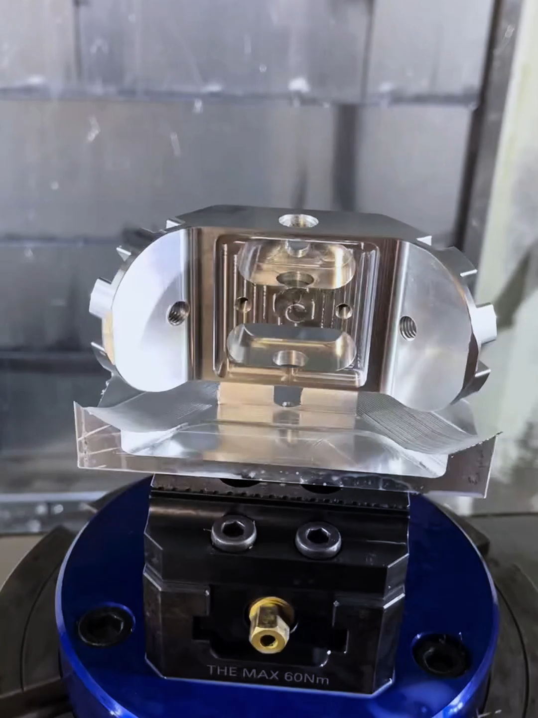 Automotive parts CNC machining custom, do our best to meet your design and manufacturing needs.
